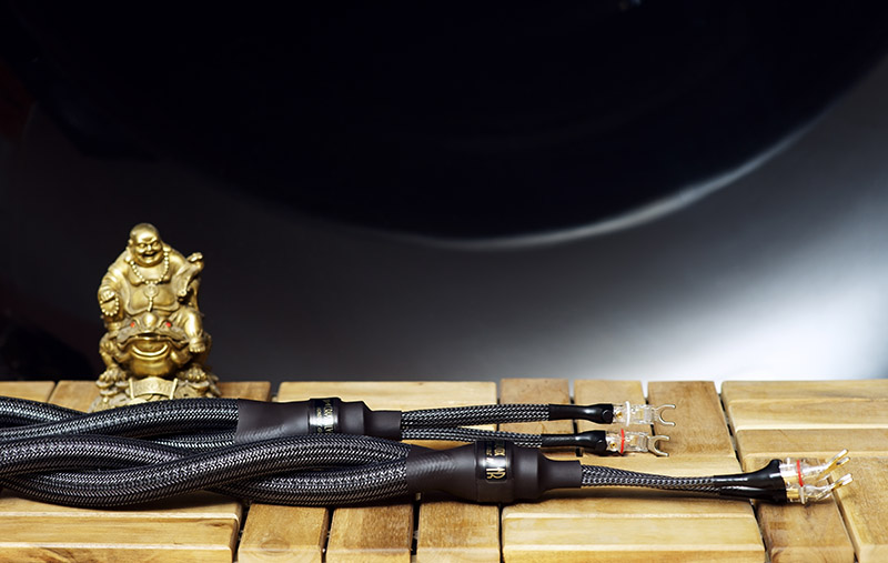 Signature_VI_Acoustic_cables_800.jpg